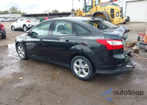 2013 Ford Focus Se z USA, uszkodzony, nr VIN 1FADP3F29DL230282